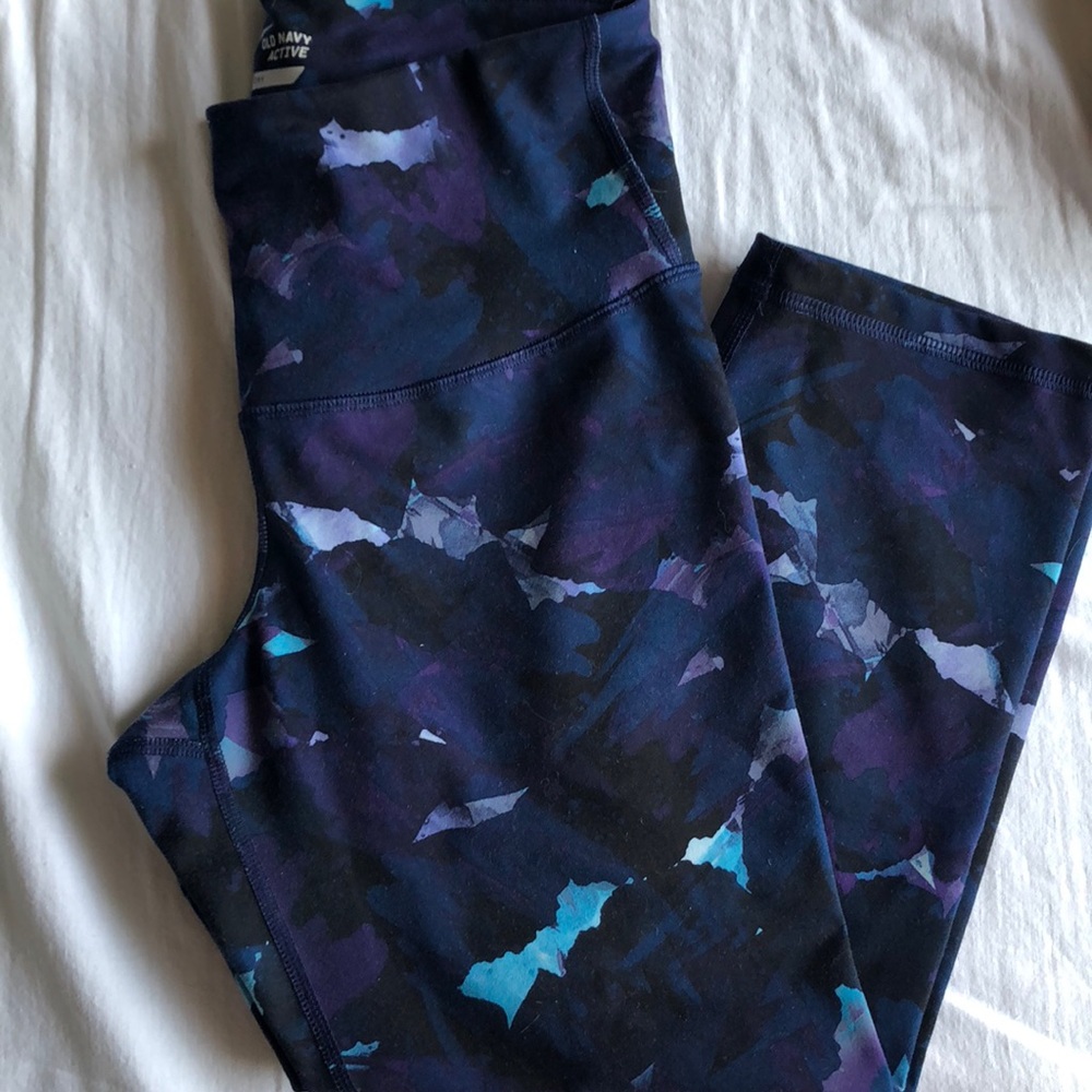 High waist old navy cropped leggings